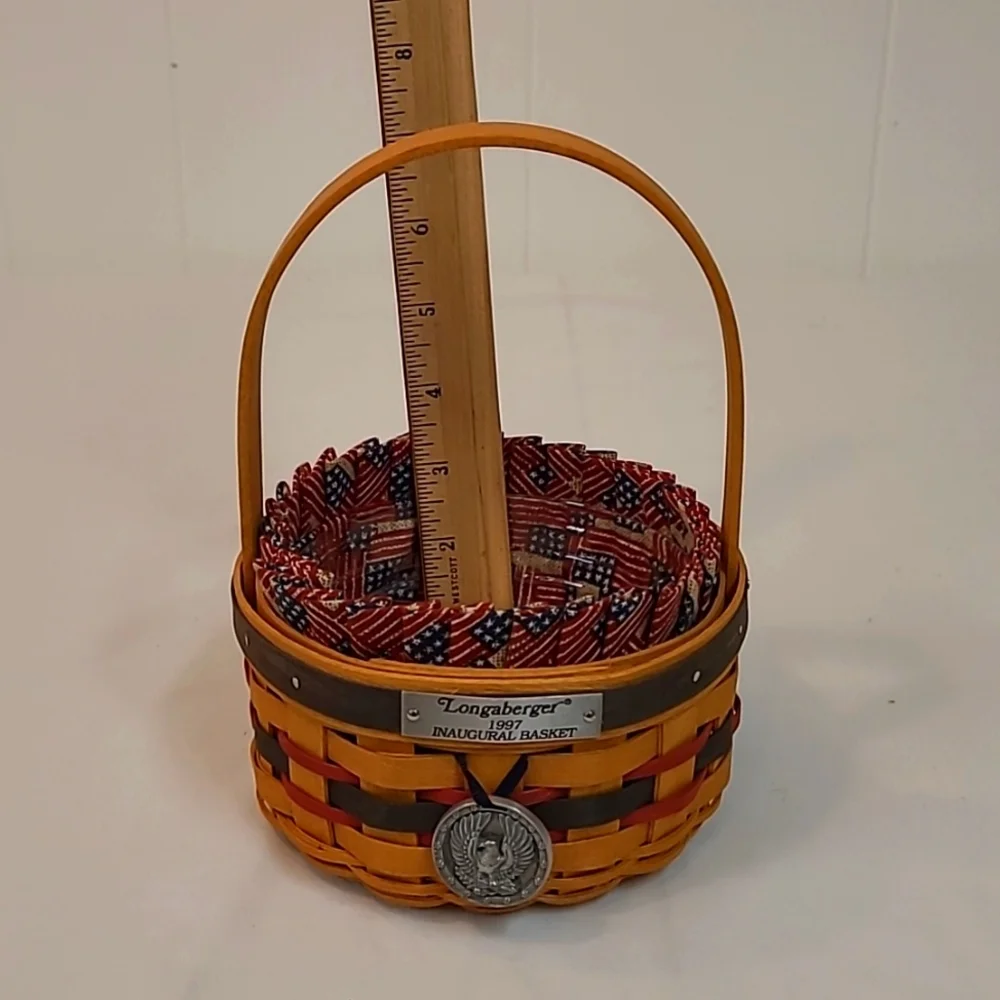 Longaberger 1997 Inaugural Basket with Liner